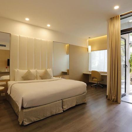 Sarovar Portico Outer Ring Road Bangalore Exterior foto